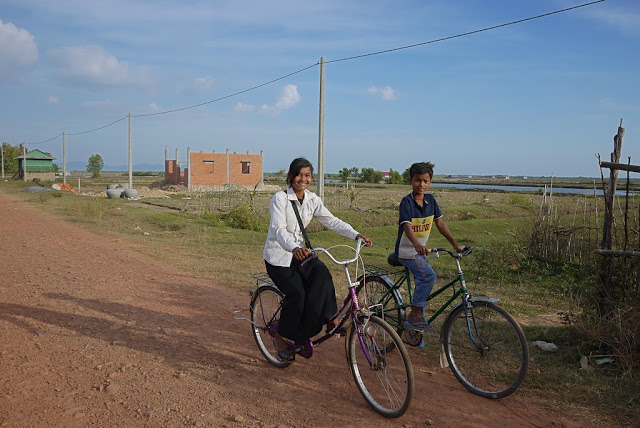 attraction-Kampot Population People Ride Bicycle.jpg
